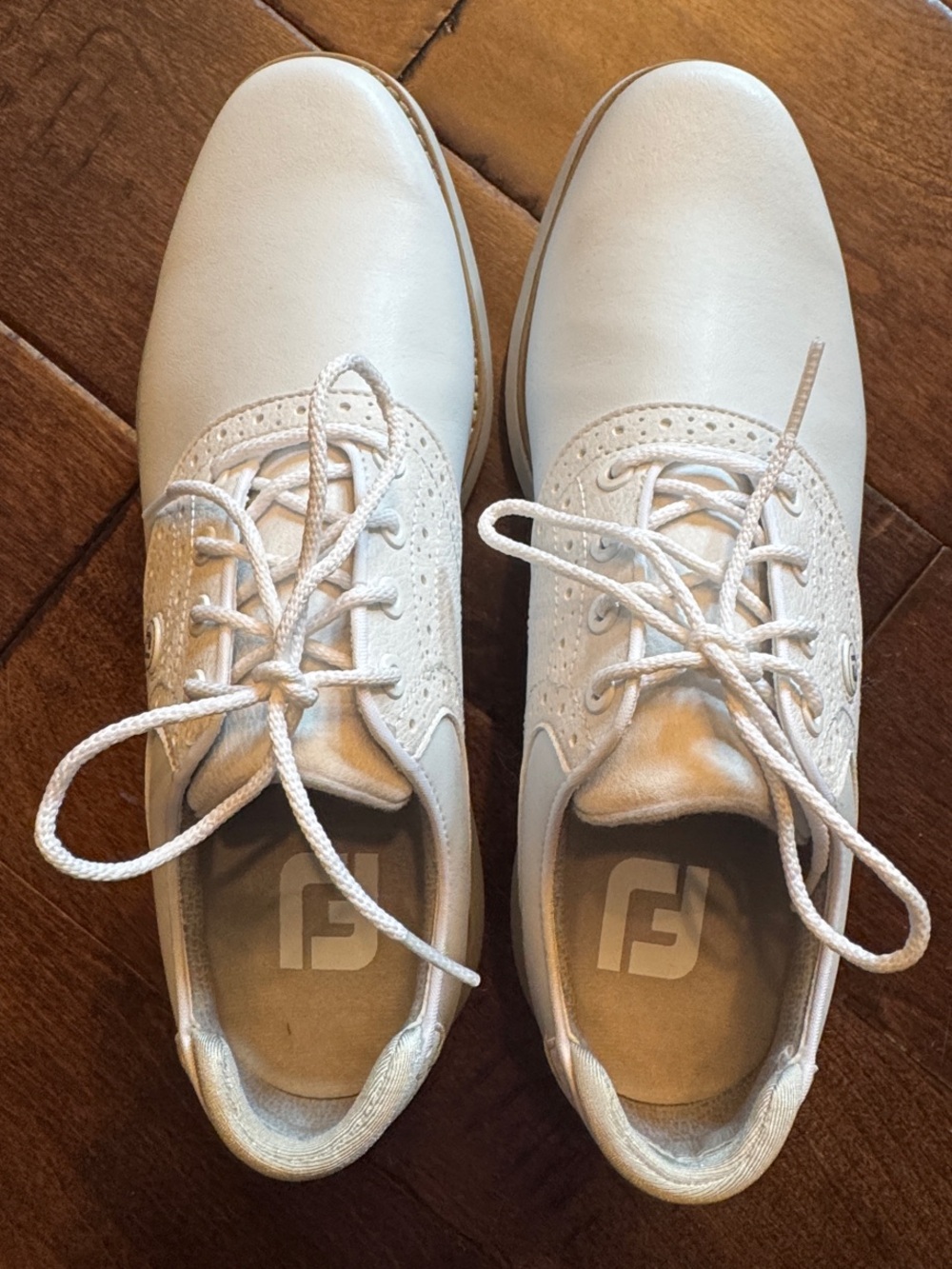 BRAND NEW- FootJoy White Lace-Up Golf Shoes